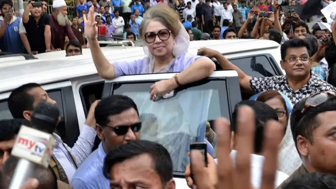 ফিরছেন খালেদা জিয়া, রাস্তায় যানজট এড়াতে পুলিশের ১০ দফা নির্দেশনা