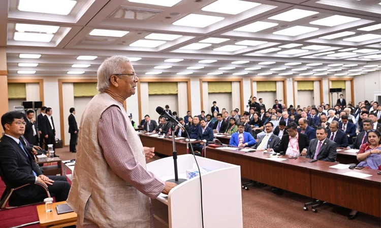 বাংলাদেশ থেকে ১ লাখ শ্রমিক নেবে জাপান